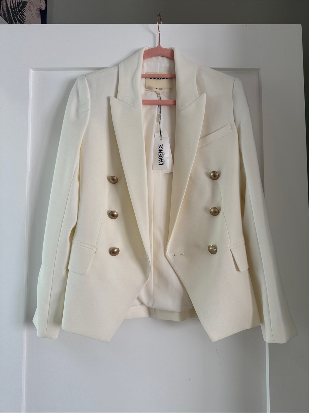 L'AGENCE Cream Double-Breasted Tailored Blazer with Gold Buttons